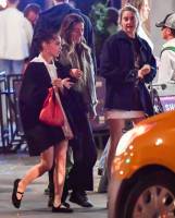 Shailene Woodley & Zoë Kravitz dinner at Buvette in NYC - Oct 22 q7s7dqaagh