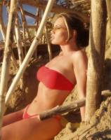 Crissy Moran - Bikinis k7s8cuq0qt