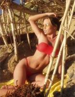 Crissy Moran - Bikinis m7s8cu2r1w
