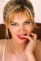 Lovely Vanessa - Bedwarmer - Twistys n7s86e9aw1