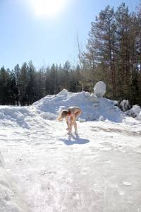 Nude-In-Russia 2024-12-06 Eva - On cold ice m7sjm7x5l5