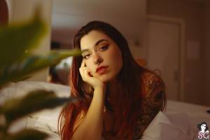 Mistressshey - Chamber Of Reflections - x40 c7sjlxssg4