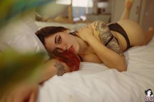 Mistressshey - Chamber Of Reflections - x40 c7sjlwwe0n