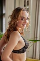 [UltraFilms] Alice Zaffyre - Scented Serenity (x77) 01-04-2025 67sk3r1zxf