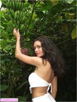 Crissy Moran - Tropical paradise - Club Crissy g7skug9lq3