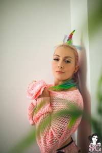Realwildangel - Like A Unicorn 07sm9bqlnk