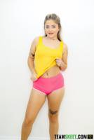 Jill Taylor & Nicole Nichols Step Sisters Are Looking for a Creampie - Feb 12 q7sniqi4ll