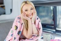 Cecelia Taylor & Parker Ambrose - Unleashed In The Van - Feb 15 e7sn7gkwo2
