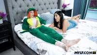 Emerald Loves - I Only Swallow Your Cum - Feb 19 c7snpn1t6g