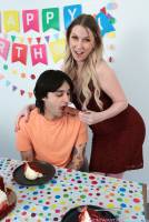 Elias Cash & Sydney Paige - Moms Birthday Surprise - Feb 19 27snqc75pp