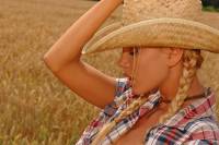 Sandy D - Country Chick - 21Sextury z7sshjmifo