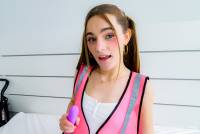 Juniper Ren - Fuck My Stepdaughter at Work Day - Apr 11 d7sqgpdcvl