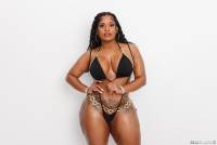Jayla Page - Jelly Dipped Chocolate - Apr 11 57sqgwtiqa