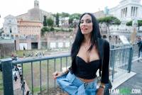 Giulia Diamond - The Best View In Rome? - Apr 8 q7sqcb92kr