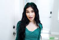 Delilah Dagger - Hole Alone - Apr 17 q7sq7wia0h