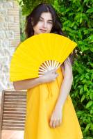 [MetArt] Zoelie - Yellow Sundress (x137) 04-24-2025 27sra7omfr