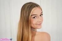 Della Cate - 19-Year-Old TEEN Spinner Takes A Big 10-Inch - Apr 25 67srbv7y6r