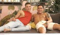 Hugo Carter and Kyle Brady77srci3a1i.jpg