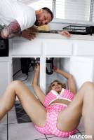Taylor Vixxen - Clean My Pipes, Handyman - May 1st 27sr4qixtu