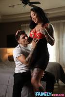 Honey Gold - Stepmom Finally Gets Her Cream Pie - May 3 h7srjdh6xn