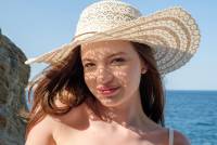 [MetArt] Toree - Ocean Breeze (x130) 05-09-2025 b7srs37xjw