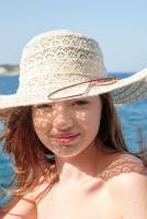 [MetArt] Toree - Ocean Breeze (x130) 05-09-2025 u7srs38eyw