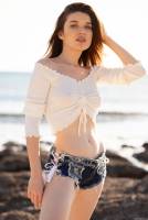 [MetArt] Serena Wood - Shoreline Secrets (x124) - 05-12-2025 x7ssbl8kfd