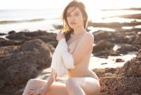 [MetArt] Serena Wood - Shoreline Secrets (x124) - 05-12-2025 j7ssbnhb1i
