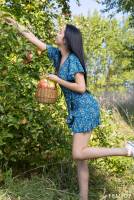 [Femjoy] Bernie - Apple Picking (x91) 05-17-2025 n7ss2ukjlt