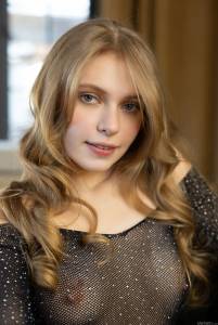 Sonya Elf - Dazzle - 118 pictures - hi-res (1 May, 2025) h7ss9566cp