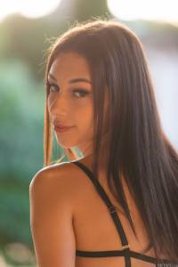 Shania Vega - Seductive Glow - 121 pictures - 6720px (29 Apr, 2025)y7ss9hagm0.jpg