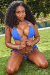 Amari Anne - Amaris Amazing Attributes - 52x - (May 08, 2025) 67sslt94rd