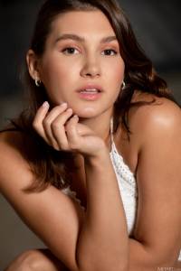 Ellie Luna - Fringe by the Fire - 105 pictures - hi-res (1 May, 2025) 77ss7siexs