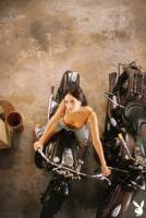 Sarah Mollica Posing Nude And Loves Cars z7sth5iwvj