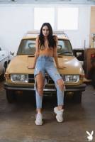 Sarah Mollica Posing Nude And Loves Cars v7sth5quqd