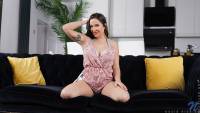 [Nubiles] Roxie Richie, Vitch Bitch - June 7 r7st7htfax