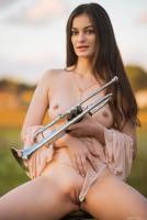 [MetArt] Shining Moon - Fanfare (x120) 06-14-2025  m7sts8r6ow