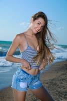 [MetArt] Georgia - Shoreline Stroll (x113) 06-11-2025  r7stmap5h1