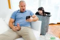 Remi Raw - I Can Do What to My Stepdaughter