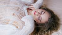 [WowGirls] Mia Bloom - Cozy Desire (x70) 06-25-2025  t7su413tqf