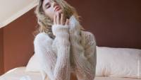 [WowGirls] Mia Bloom - Cozy Desire (x70) 06-25-2025  u7su42dyqu