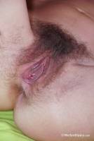 [WeAreHairy] Gloria M strips naked by her mirror (x113) 07-10-2025  l7suteccia
