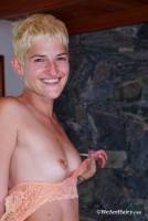 [WeAreHairy] Gloria M strips naked by her mirror (x113) 07-10-2025  y7sutc946z